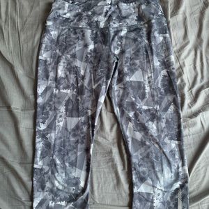 Capi Yoga Pants